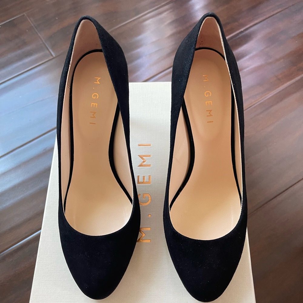 M. Gemi Black Mela Pumps